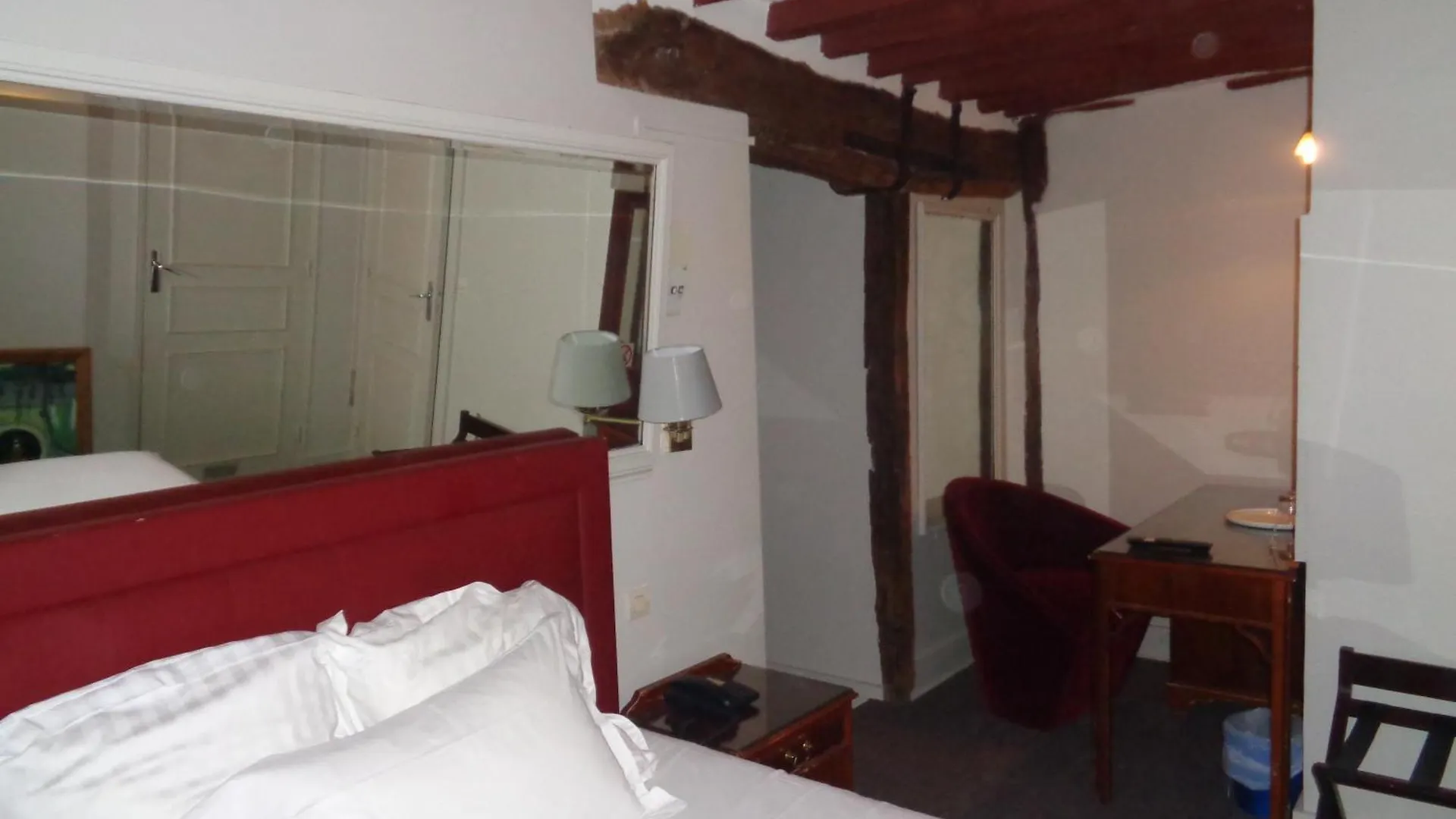 Les Degrés De Notre Dame Hotel 3*