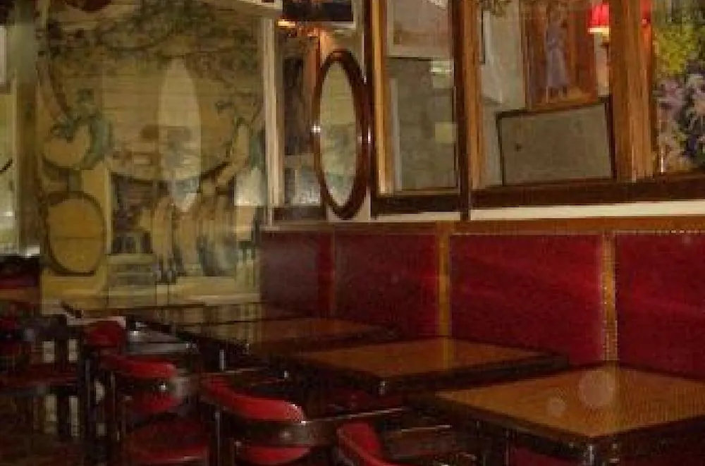 Hotel Les Degres De Notre Dame